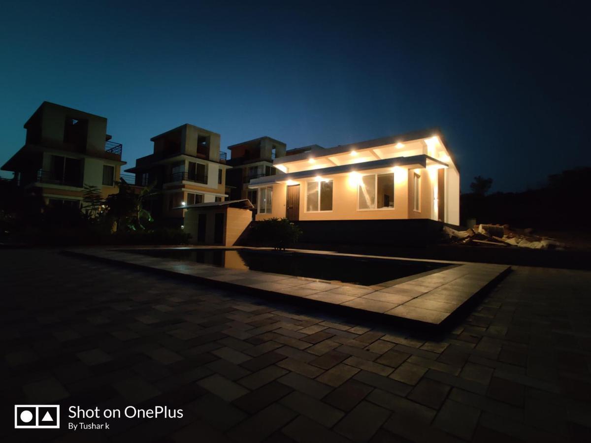 Royal Meadows Igatpuri 2Bhk Poolside Villa Dış mekan fotoğraf