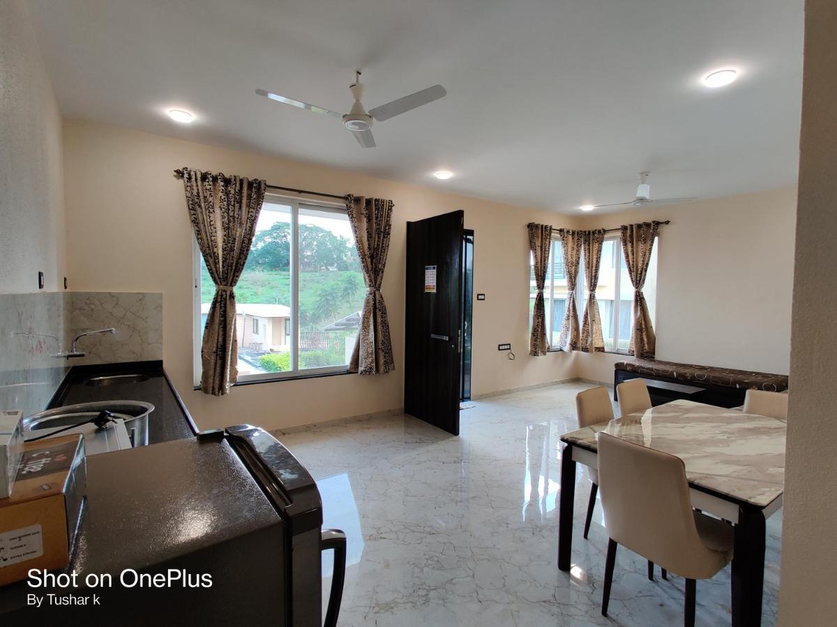 Royal Meadows Igatpuri 2Bhk Poolside Villa Dış mekan fotoğraf