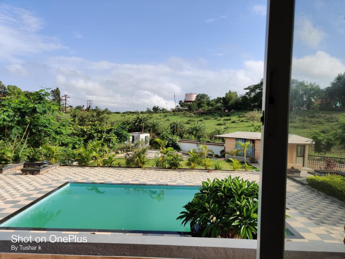 Royal Meadows Igatpuri 2Bhk Poolside Villa Dış mekan fotoğraf