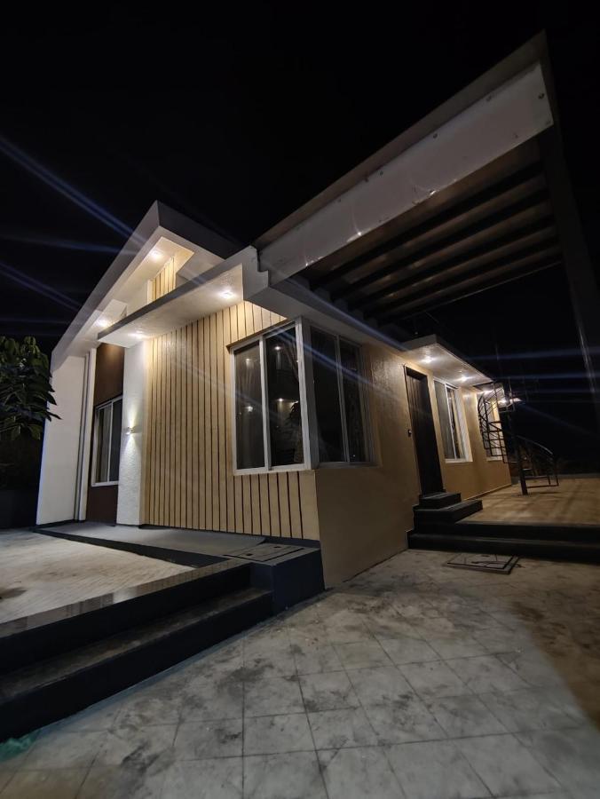 Royal Meadows Igatpuri 2Bhk Poolside Villa Dış mekan fotoğraf